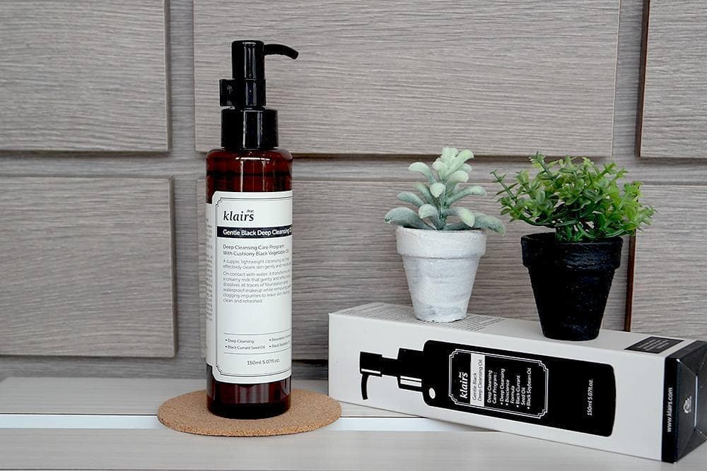 Klairs gentle black cleansing oil. Klairs gentle Black Deep Cleansing Oil, 150 ml. Klairs Black Deep Cleansing Oil. Dear, Klairs gentle Black Deep Cleansing Oil 150 мл.. Увлажняющее гидрофильное масло Dear, Klairs gentle Black Fresh Cleansing Oil.